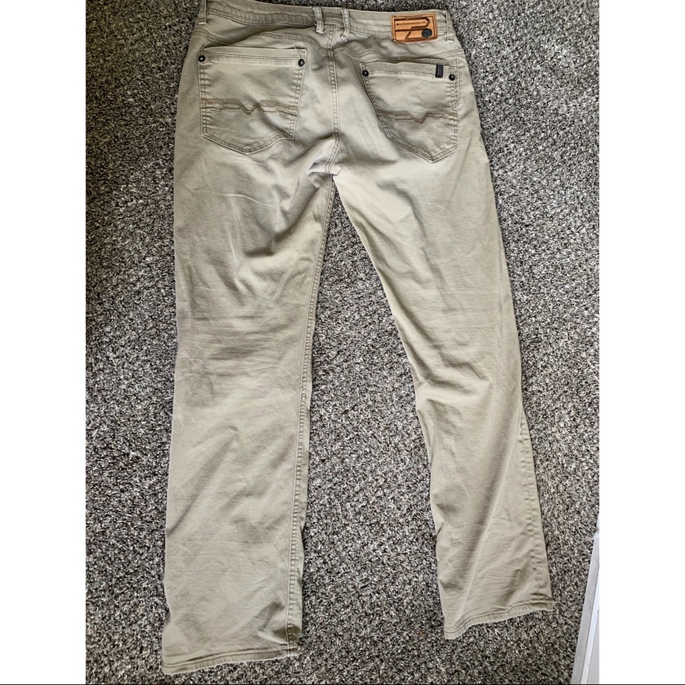 Buffalo khakis